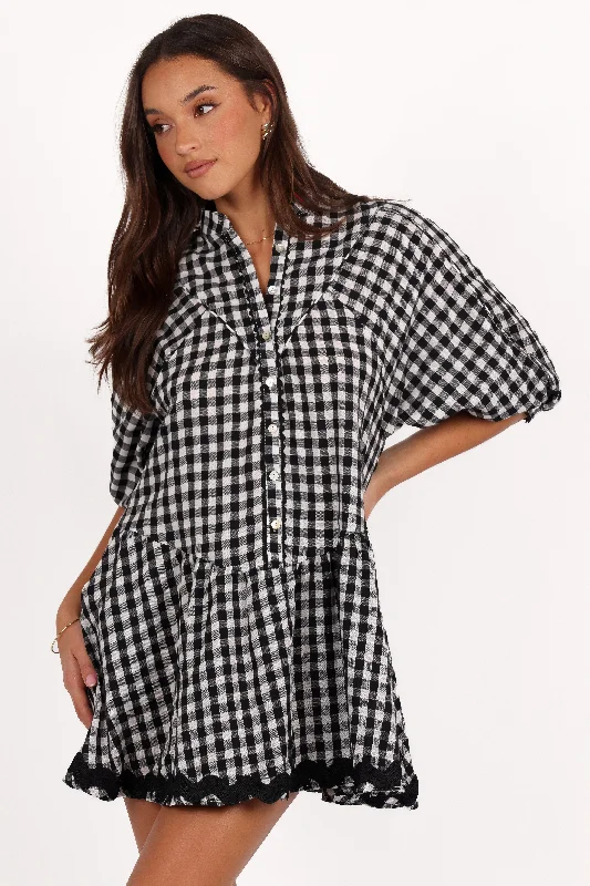 Casual Chic Carolina Mini Dress - Black/White Gingham Fashion-Forward Style