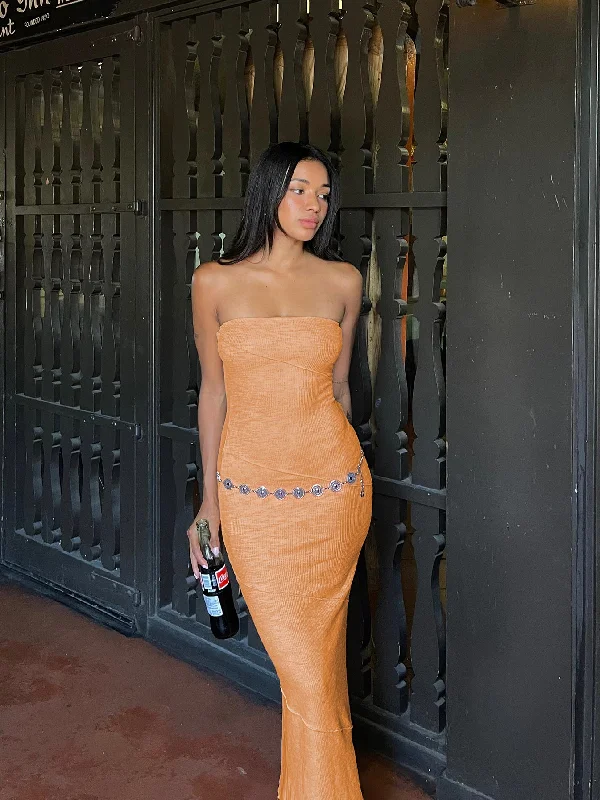 Chic & Modern Sales Oscar Midi Dress Orange Contemporary Elegance