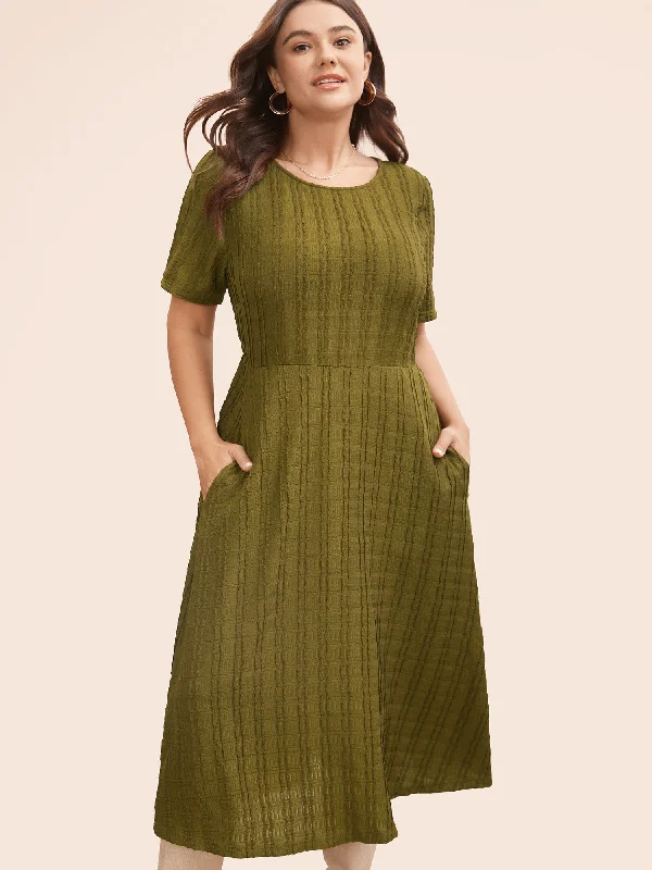 Summer Deals Solid Textured Crew Neck Midi Dress Feminine Elegant