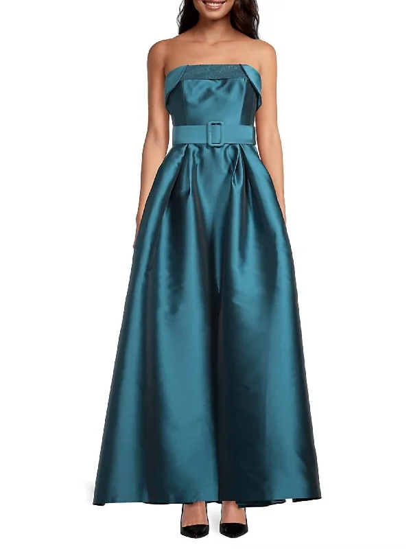 On-Trend Fashion Offers Ceri Gown In Deep Teal Classic Charm