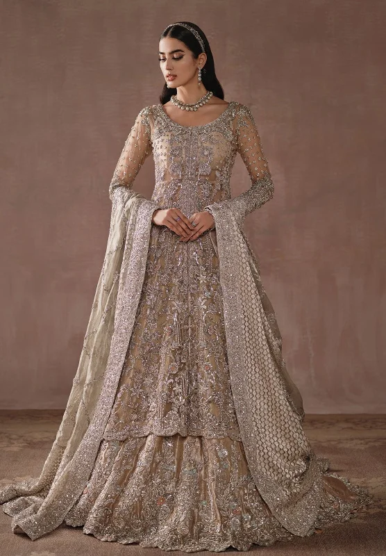 Flash Sales Golden Pakistani Bridal Dress in Lehenga Gown Style Lightweight Fabric