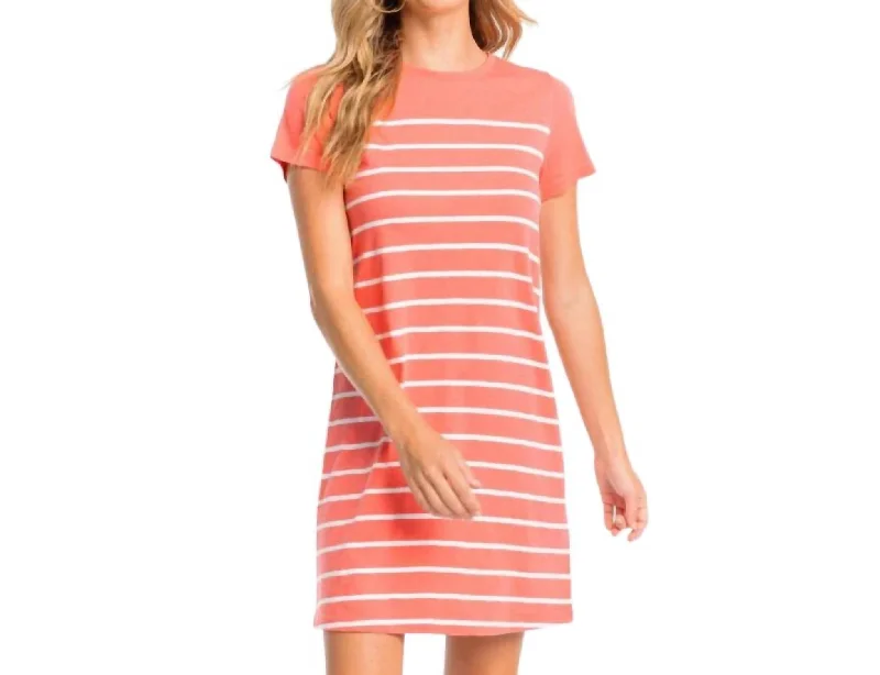 Style Revolution Delilah Sun Farer T-Shirt Dress In Sunkist Cora Contemporary Chic