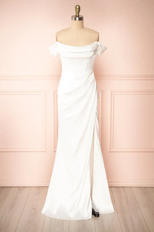 Style Breakthroughs Symone | Off-Shoulder Corset Bridal Dress Parisian Effortless Chic Style