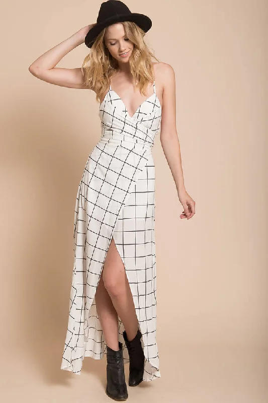 Shop The Hottest Deals Riva Bodycon Maxi Dress White Print Romantic Flair