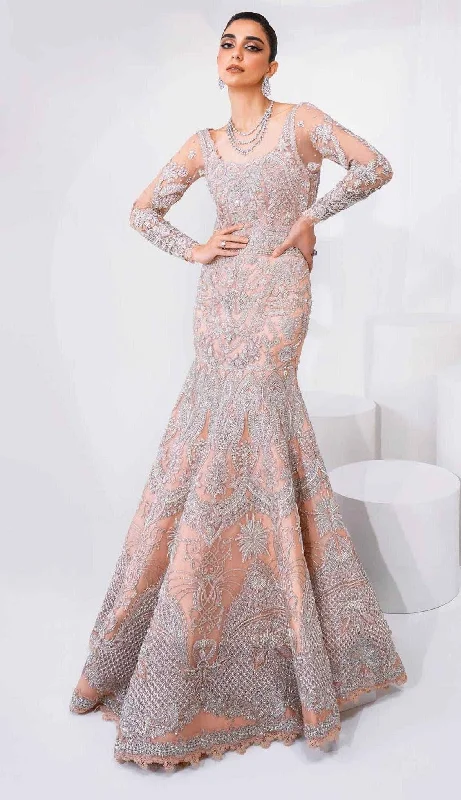 Casual Yet Chic Sales Pakistani Bridal Dress in Pink Gown and Dupatta Style Bohemian Vibe