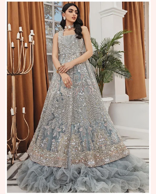 Spring Offer Elegant Pakistani Bridal Dress in Gown Lehenga Style Cottagecore Rustic Charm Style