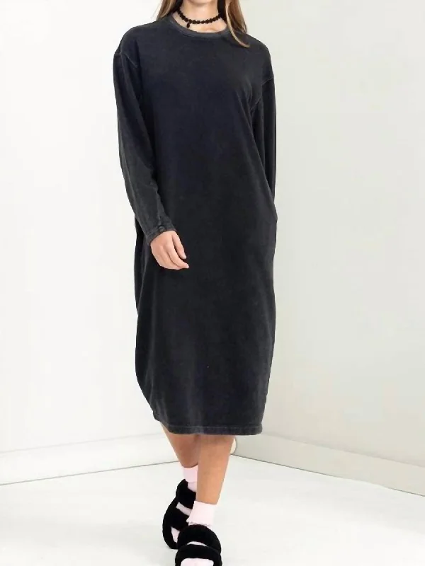 Fashion Deal Long Sleeve Midi Sweatshirt Dress In Black Charming Silhouette