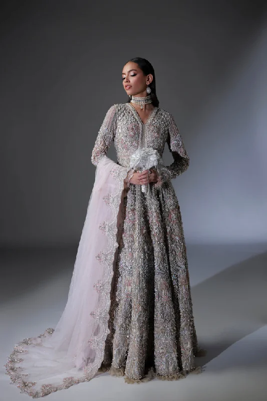 Trendy Looks On Sale Net Pakistani Bridal Dress in Gown and Dupatta Style Sophisticated Cut