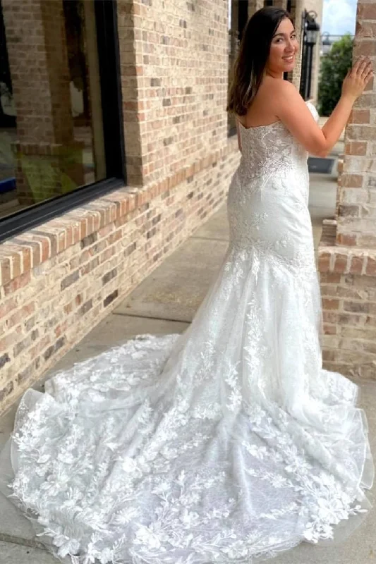 Snag Fabulous Fashion Bargains White Lace Sweetheart Mermaid Wedding Dress Graceful Cut