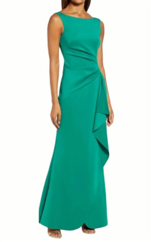 Limited Time Special Offer Sleeveless Dress In Green Lightweight Fabric